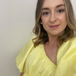 Meet your Posher, Rebecca